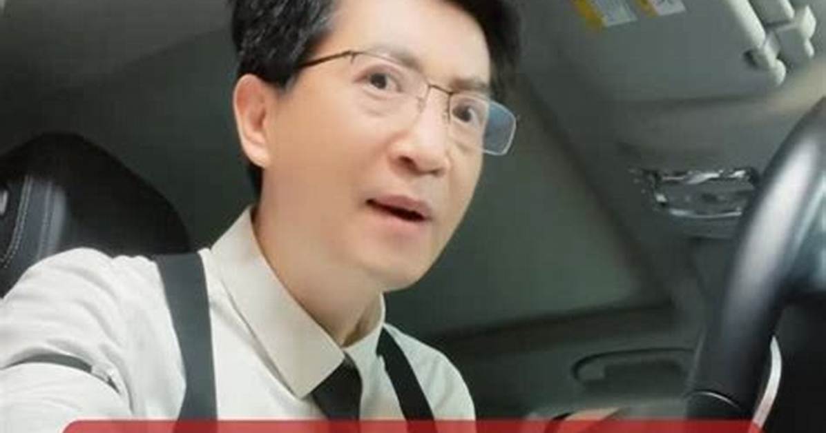 Debunking the 'Bi Shang Ya Chou Zui' Trend: Translation and True Context