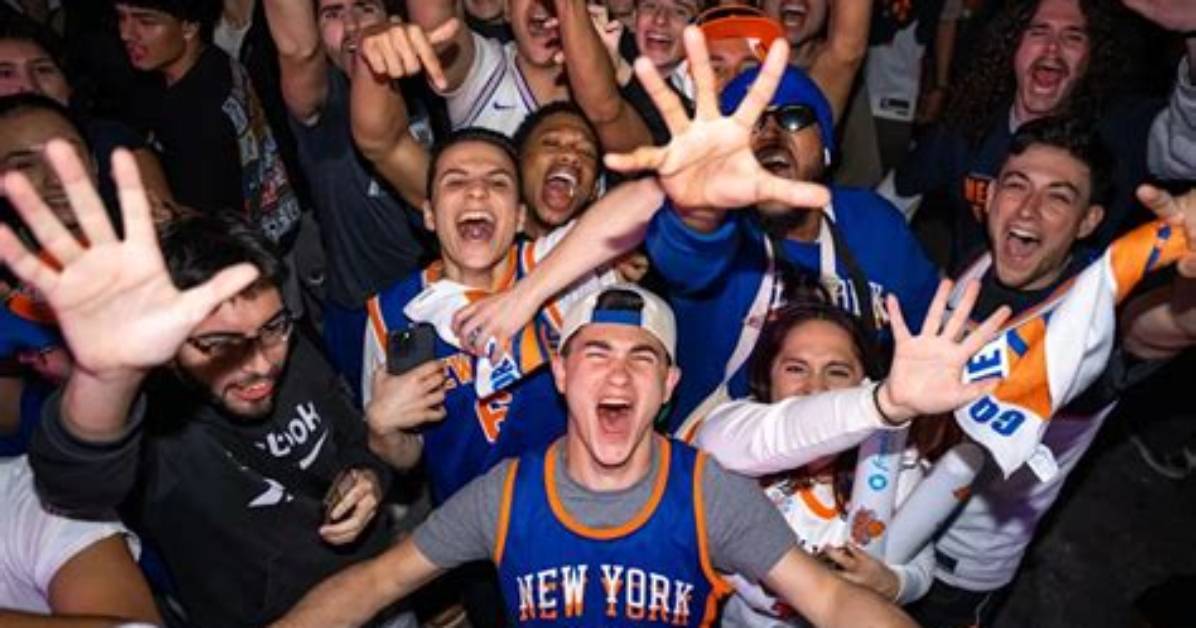 Fact Check: Debunking the 'Knicks Fans Rioting at Five Guys' Outrage