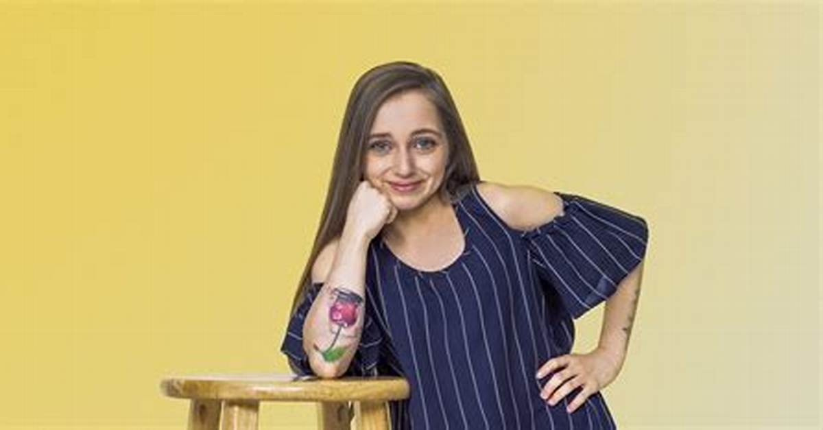 From Cancer Survivor to Reality Icon: Shauna Rae's Journey to Adult Confidence
