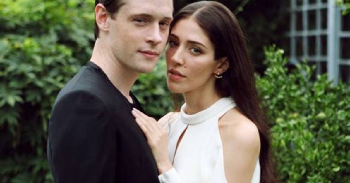 Is Caroline Polachek Married? the Truth Behind Her Marital Status and Romantic Life