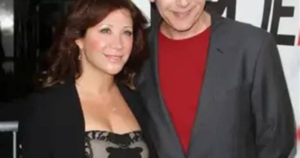 Paul Reubens Faq: Marital Status, Children, Surviving Kin, and Net Worth
