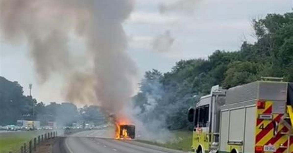 Tennessee I-75 Fireworks Truck Fire: Minute-by-Minute Breakdown of Highway Explosions and Road Closures