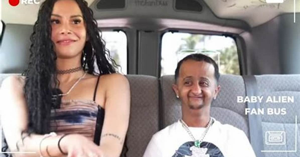 The Baby Alien Fan Bus Craze: Everything You Need to Know Explained