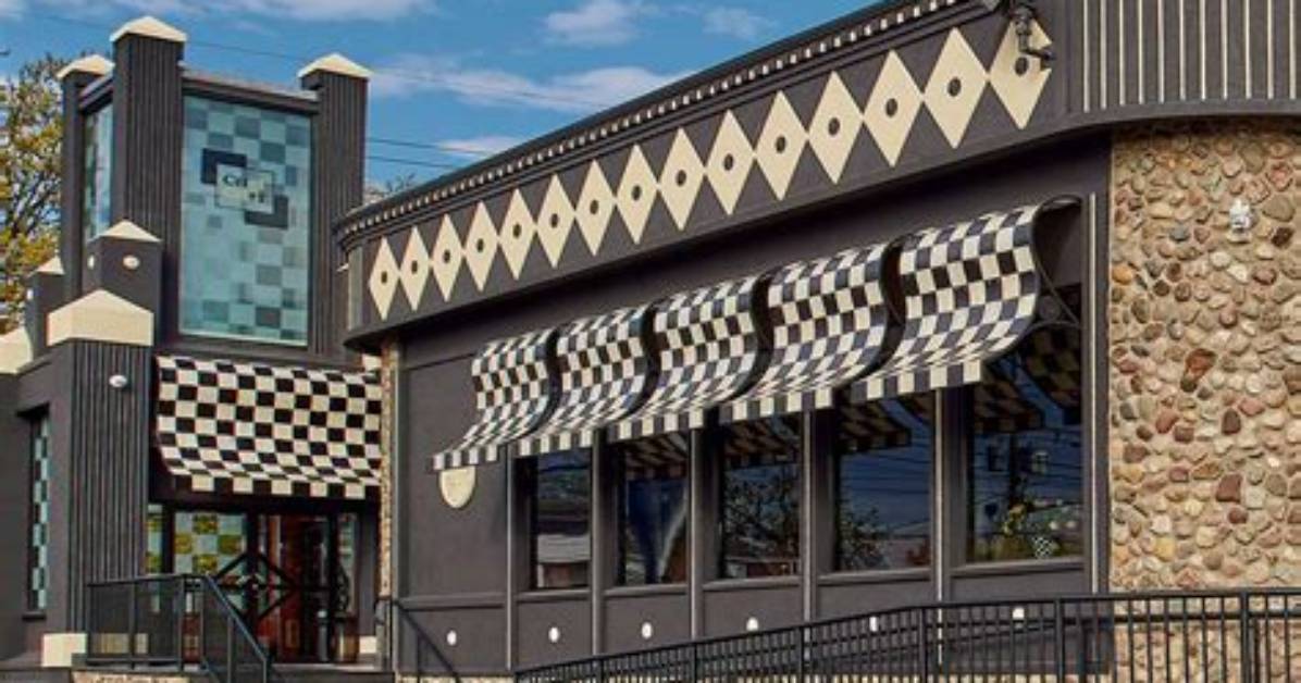 The Ultimate Chit Chat Diner Guide: Locations, Must-Order Dishes, and Insider Tips