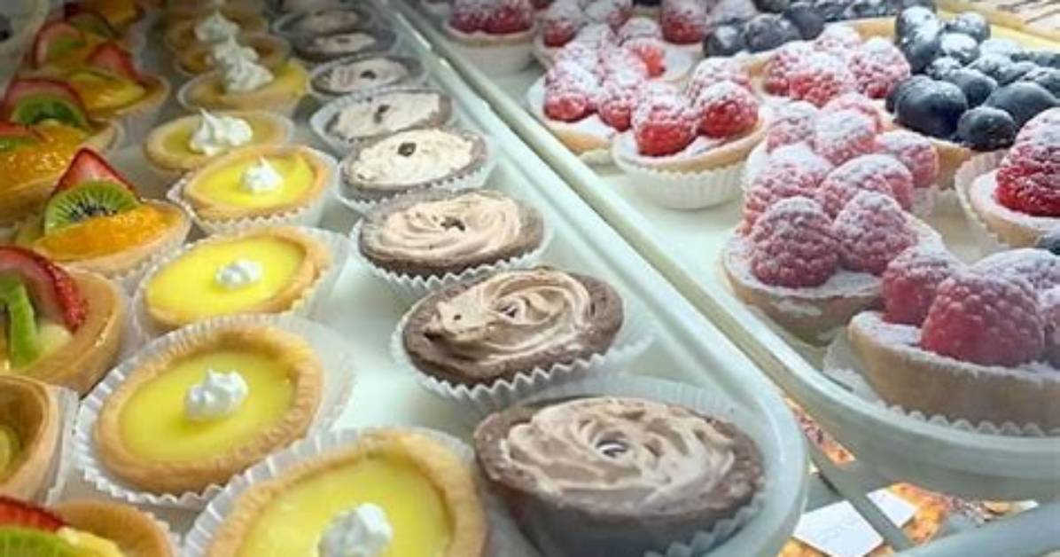 What Should You Get from Brewster Pastry? Ai Vs. Local Cult Favorites